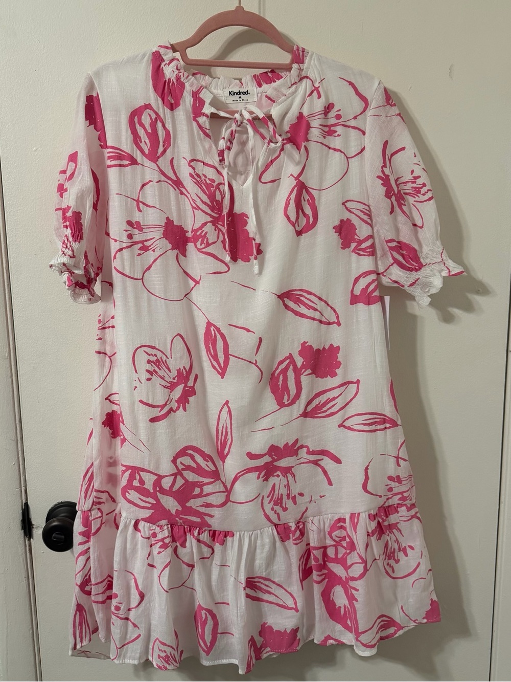 Kindred Pink and White Floral Ruffle Dress Size M NWT